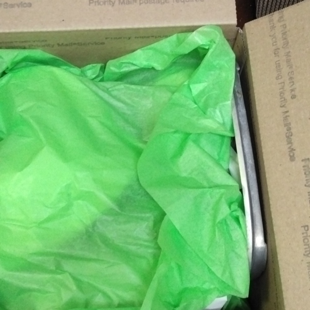 Mystery Box - Picture 4 of 4